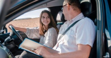 Перше водіння в Рівному: від початкових курсів до впевненості за кермом Перше водіння в Рівному: від початкових курсів до впевненості за кермом